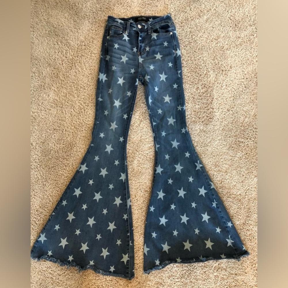 Judy Blue Star Flares